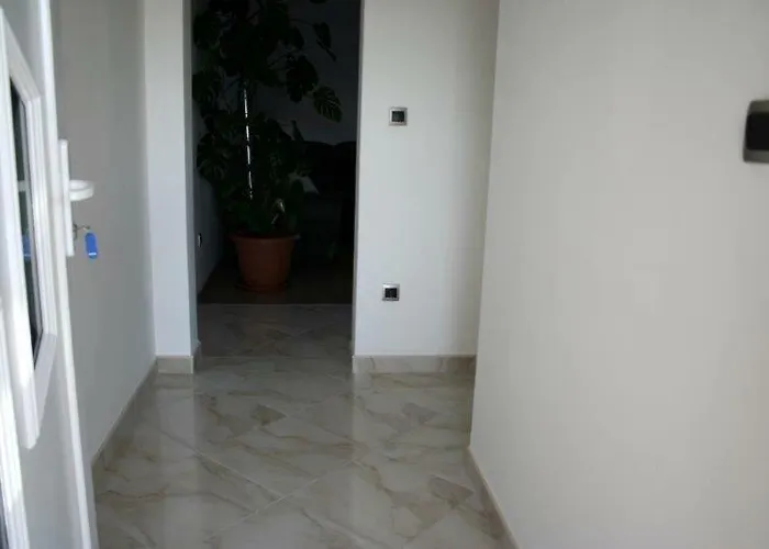 Lucija *