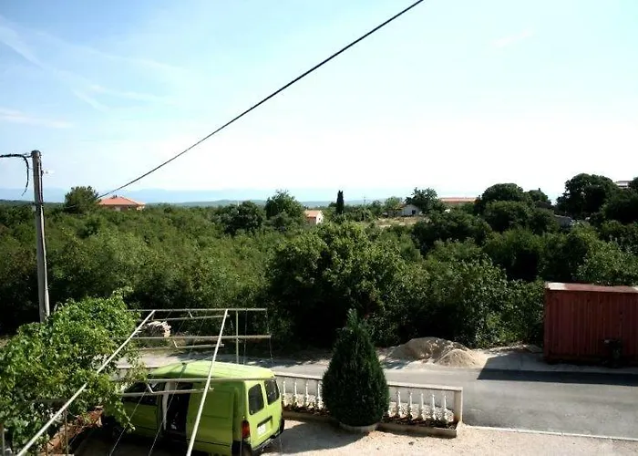 Lucija Vrh (Krk)