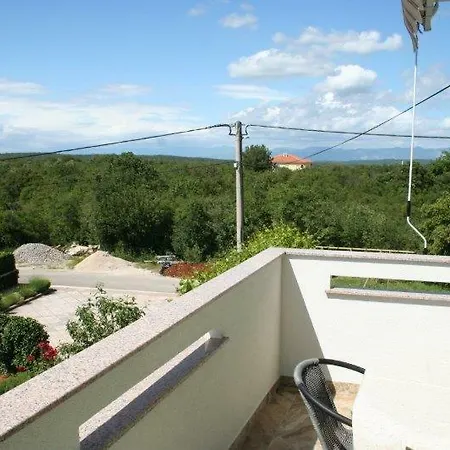 Lucija Apartment