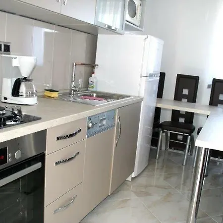 Apartment Lucija Vrh (Krk)