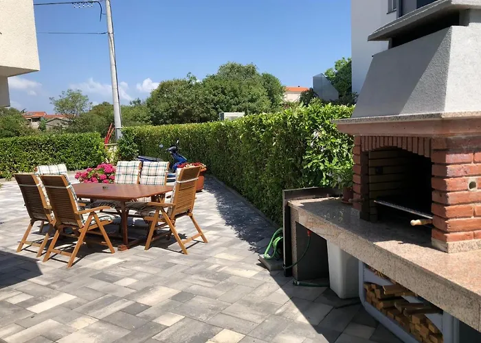 Lucija Vrh (Krk)