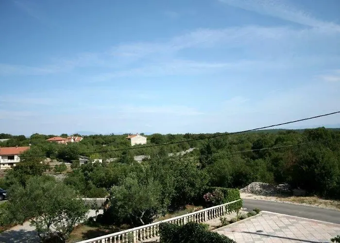 Διαμέρισμα Lucija *